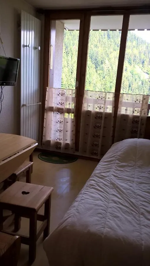 Studio 4 Pers 18M2 Au Pied Des Pistes De Ski A Valfrejus contacts
